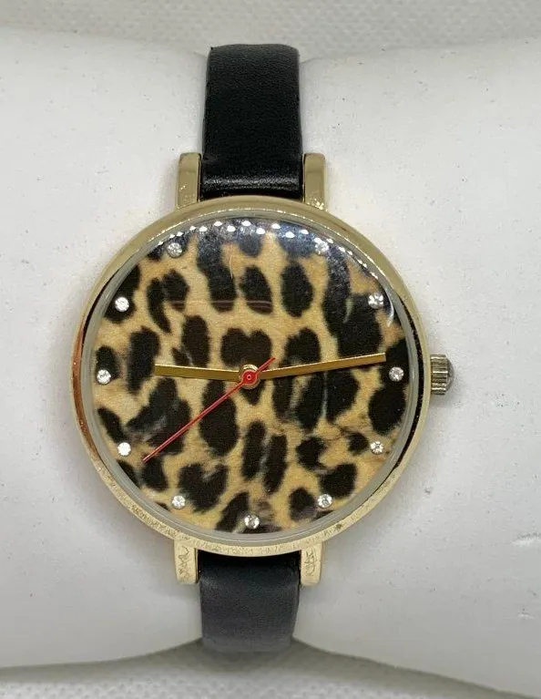 Ladies Fashion Watch Leopard Print dial gold tone 35mm quartz analog running