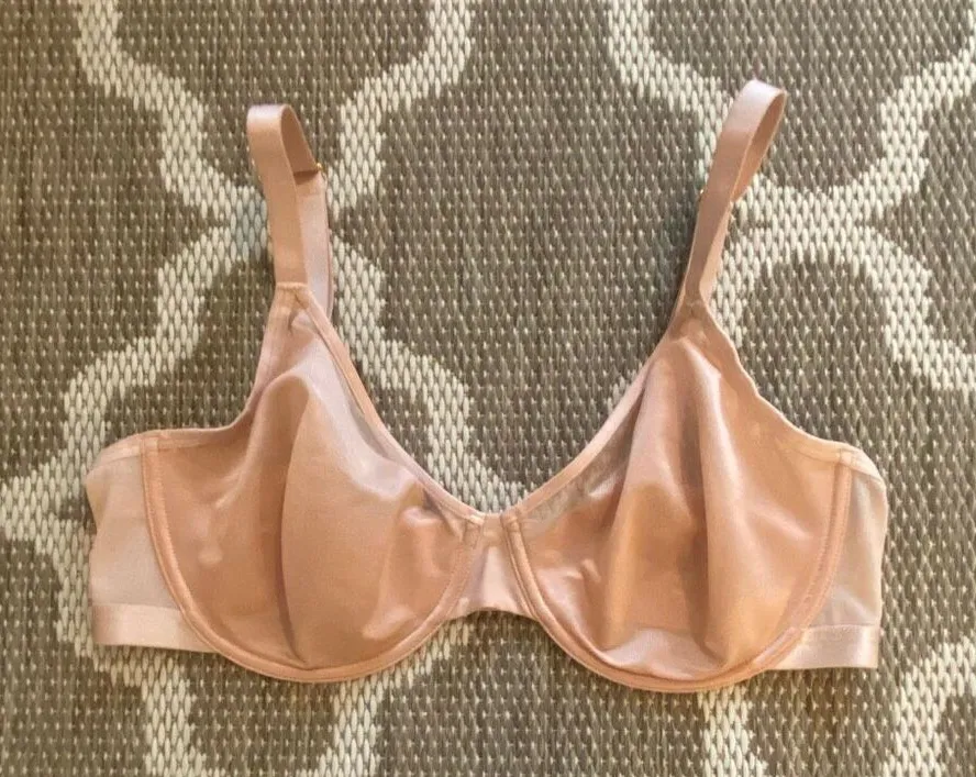 Soma Unbelievable, lift perfect coverage bra. Size 38D