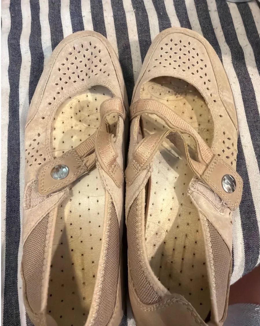 Earth Spirits Womens Tan Leather Mary Jane Flats Size 7.5