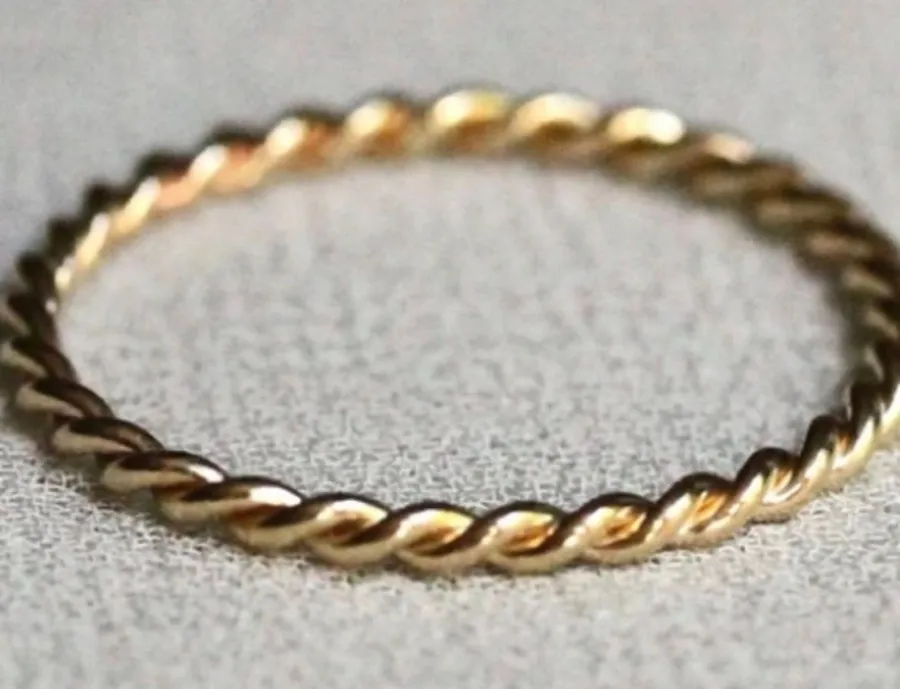 Gold Twisted Rope Ring Size 7