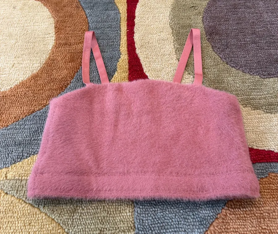 Gymshark x Whitney Simmons Eyelash Knit Bandeau Pressed Petal Soft Fuzzy Medium
