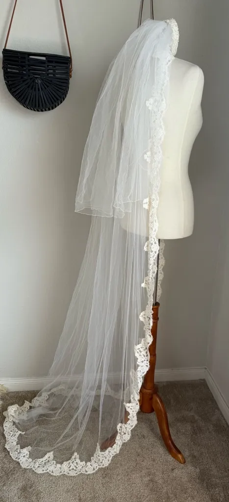 Vintage Lace Wedding Dress Veil White