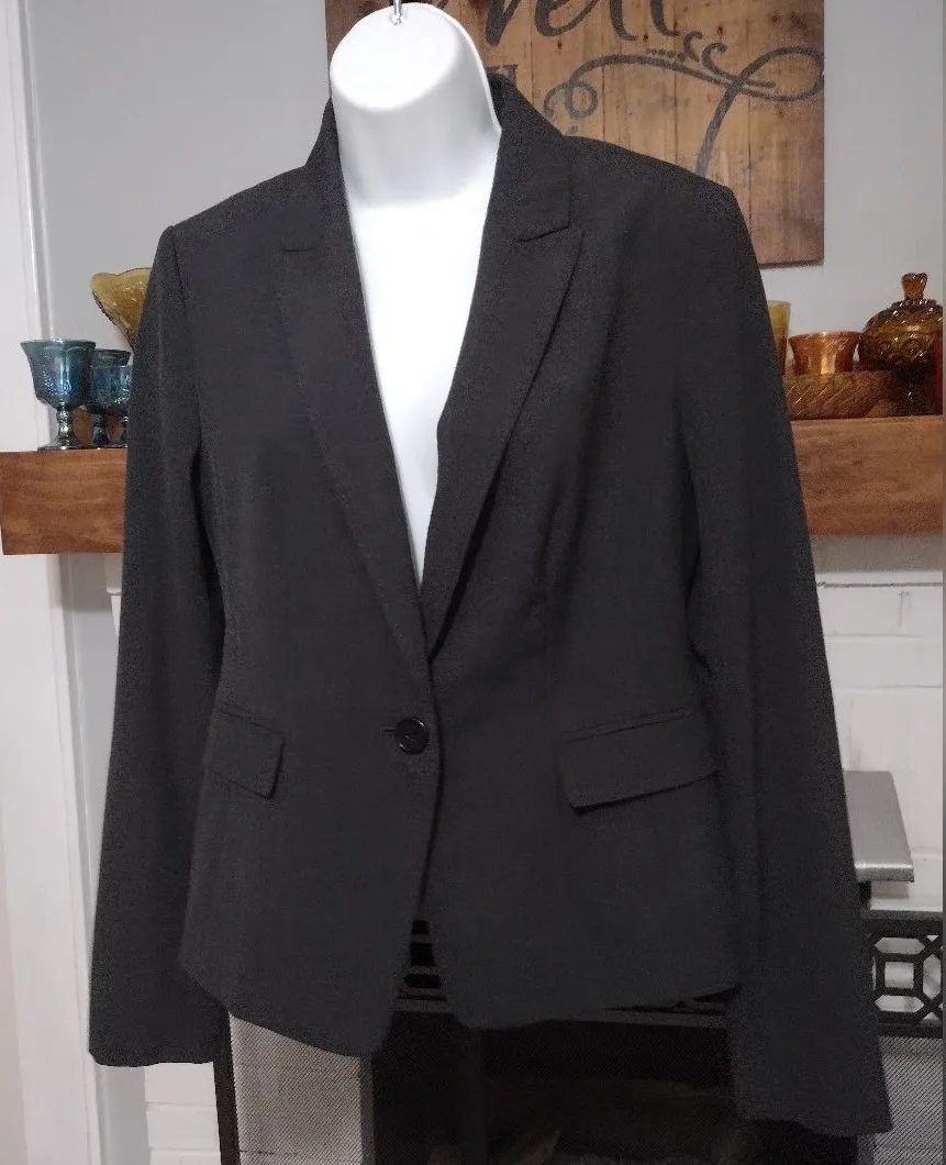 Ann Taylor single button blazer jacket
