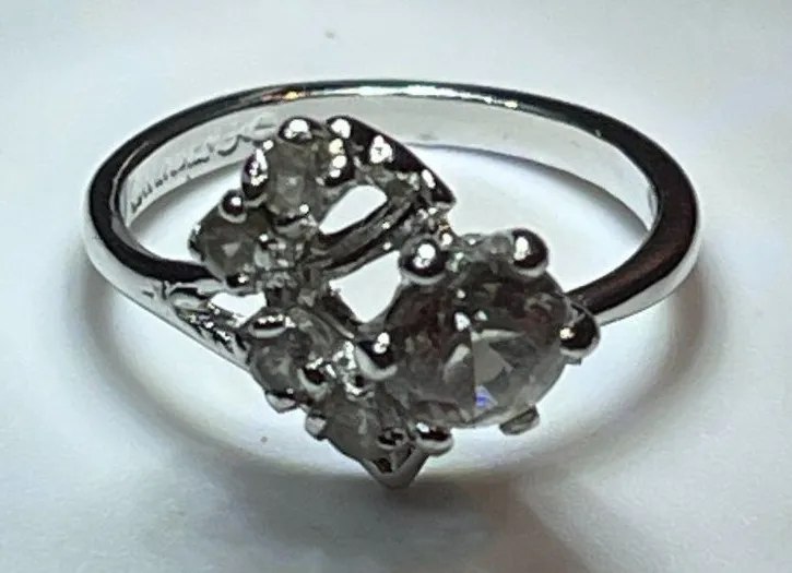 Vintage 70s Uncas Signed 18k White Gold HGE Clear Rhinestone Cluster Cocktail Ri Silver