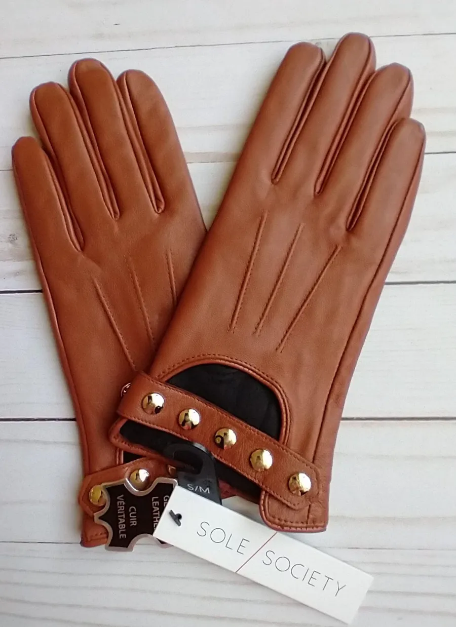 Leather Gloves with Studs NWT