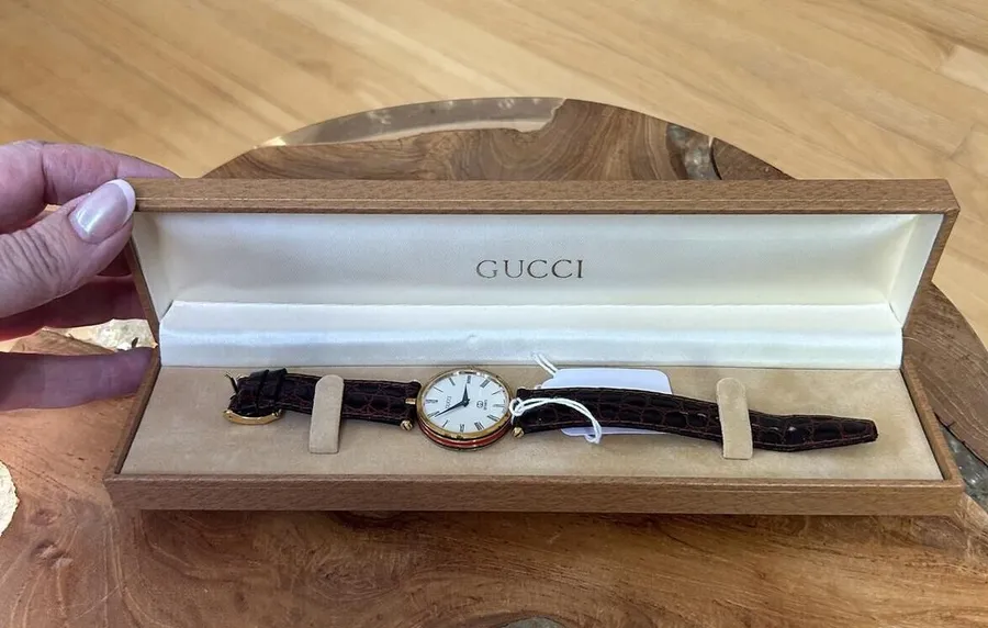 Rare Vintage Gucci 2000M Swiss Timepiece Stacked Watch Red & Green