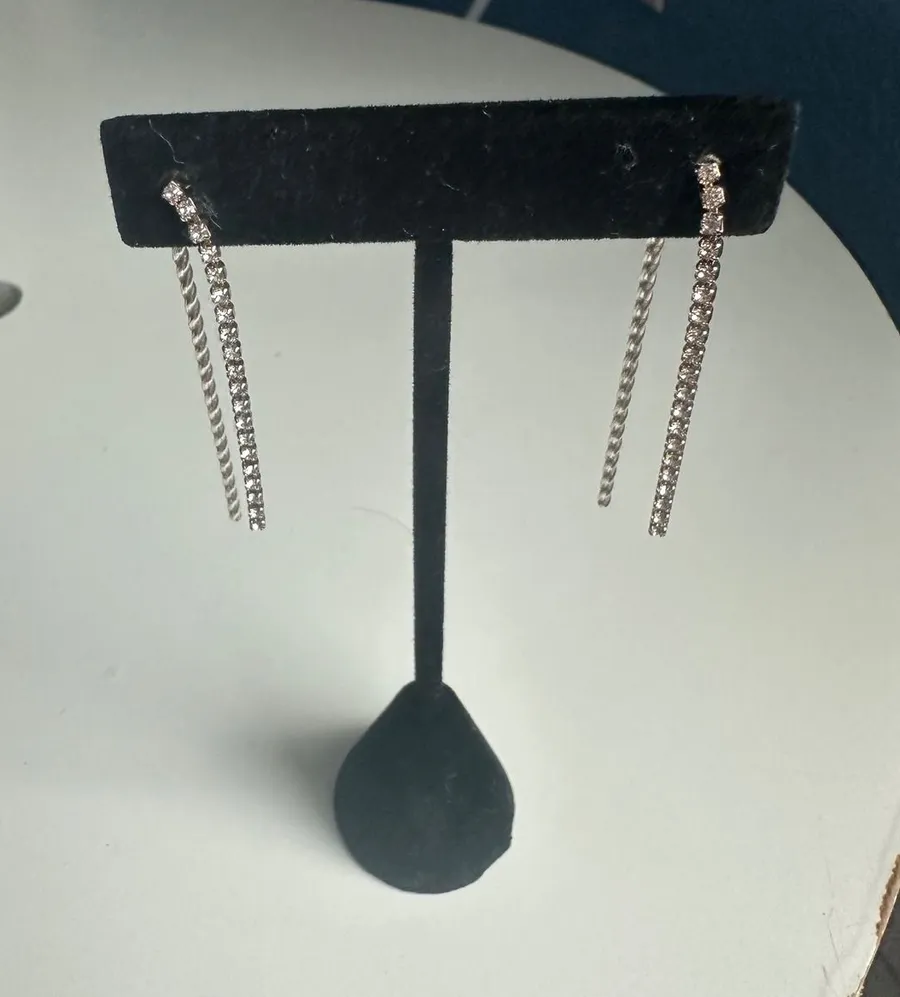 Brighton Neptune Rings Silver Rhinestone Linear Drop Earrings JA2862 EUC