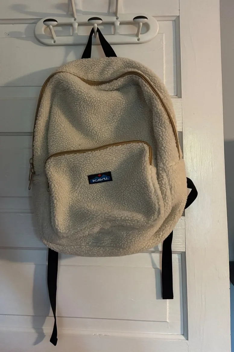 Kavu Cream Sherpa Backpack with Black Straps and Tan Trim