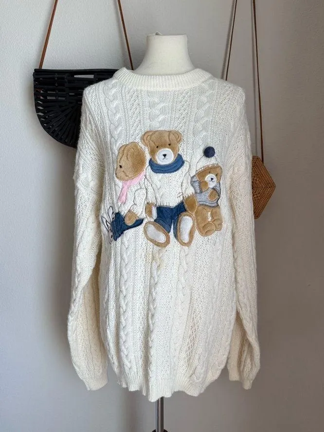 Vintage Together Wool Bear Embroidered Sweater, Size Large White
