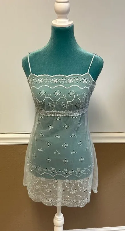 Victoria’s Secret Light Blue Floral Lace Babydoll Dress – Size M