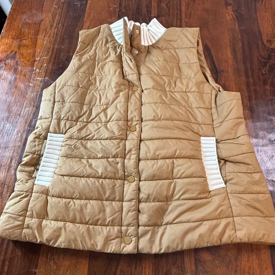 J. Jill Camel Brown Quilted Puffer Vest Ribbed Knit Trim Snap Front Womens L Size L