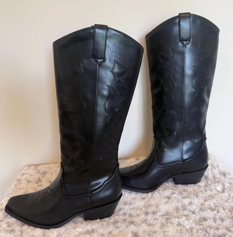 Soda Zahara - NWOB Women Western Knee-High Boot with Low Heel