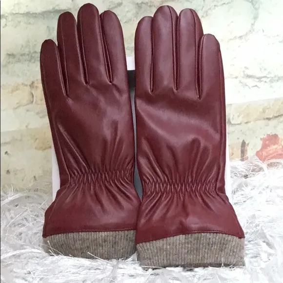 Woman’s Vegan Leather Cold Weather Lined Gloves