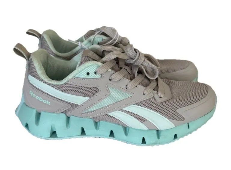 NWOB Reebok Zig Dynamica 4 Training Sneaker (Women). Size 7. Gray/Mint. MSRP $85