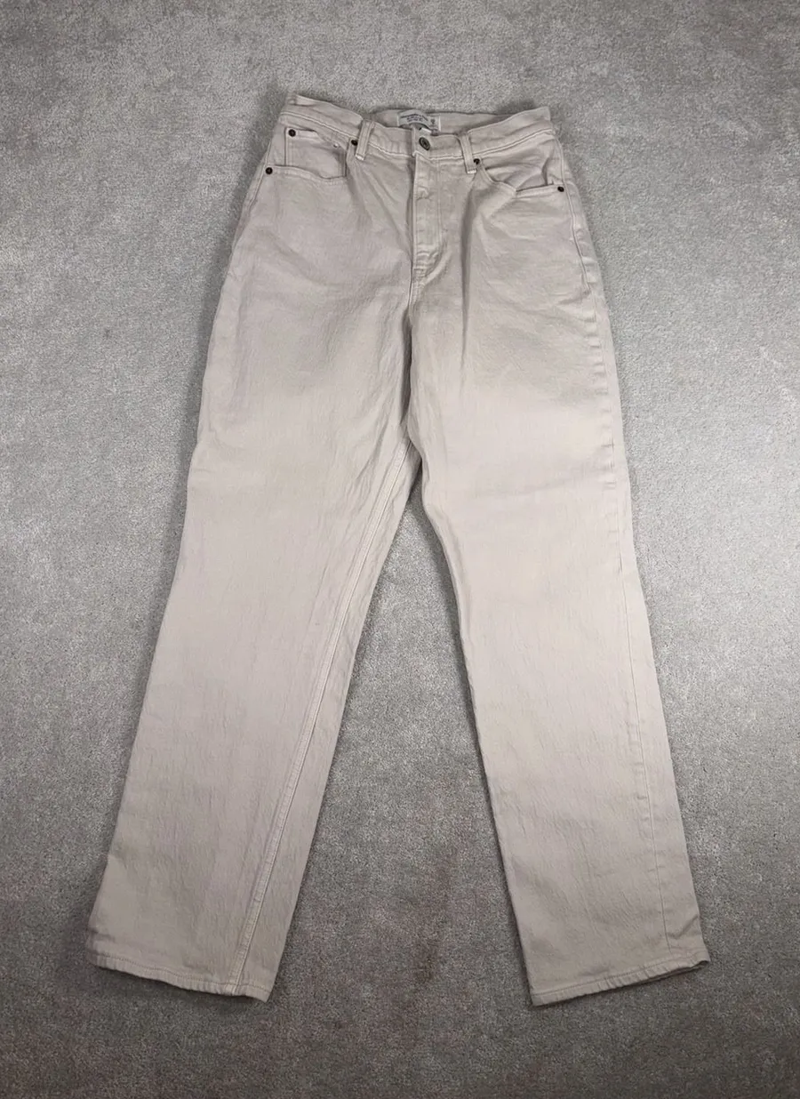 Abercrombie & Fitch Ultra High Rise 90's Straight Jeans Ecru 29/8r Curve Love