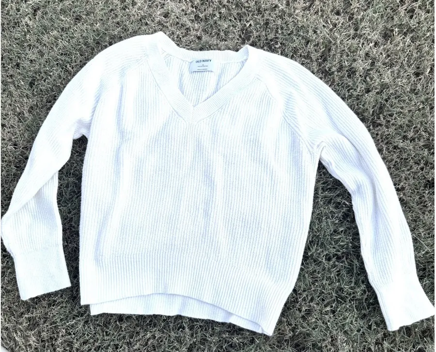 Old Navy Womens White V-Neck Ribbed Knit Raglan Sleeve Sweater XS Minimalist