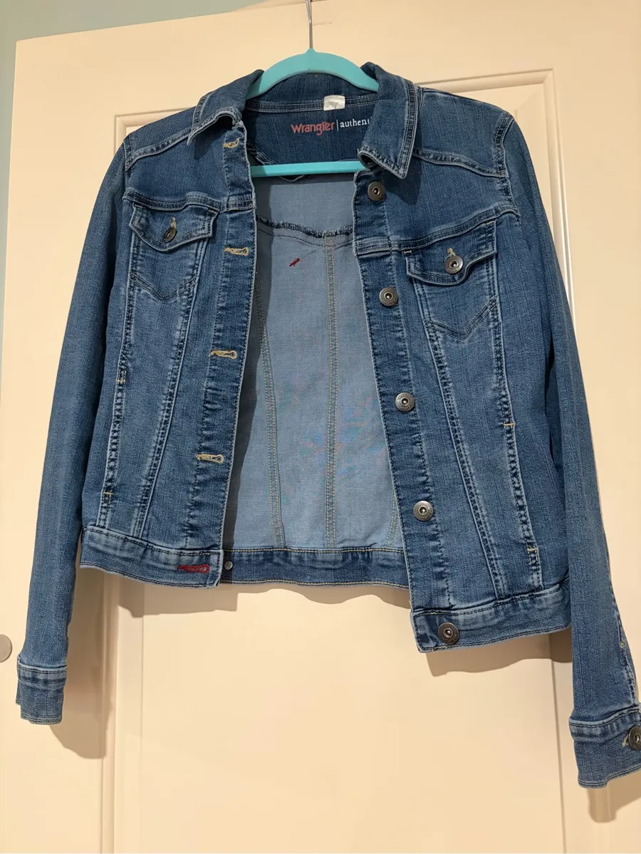 Wrangler Classic Blue Denim Jean Jacket Size S