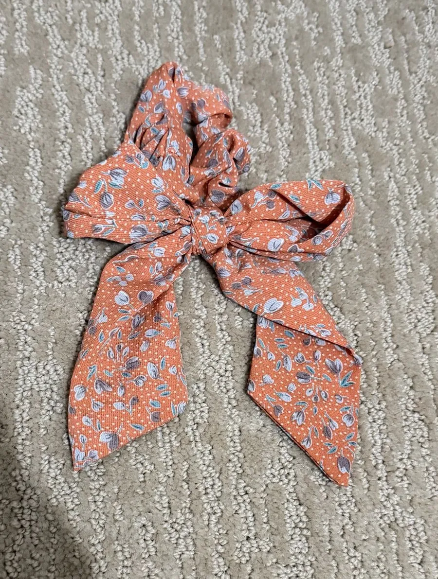 Floral Print Bow Scrunchie Orange and Blue