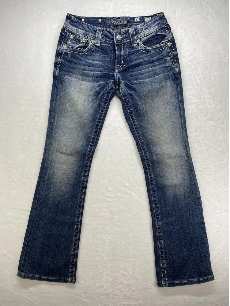 Miss Me Jeans Womens Size 27 boot cut blue Denim zippered rhinestone Pockets