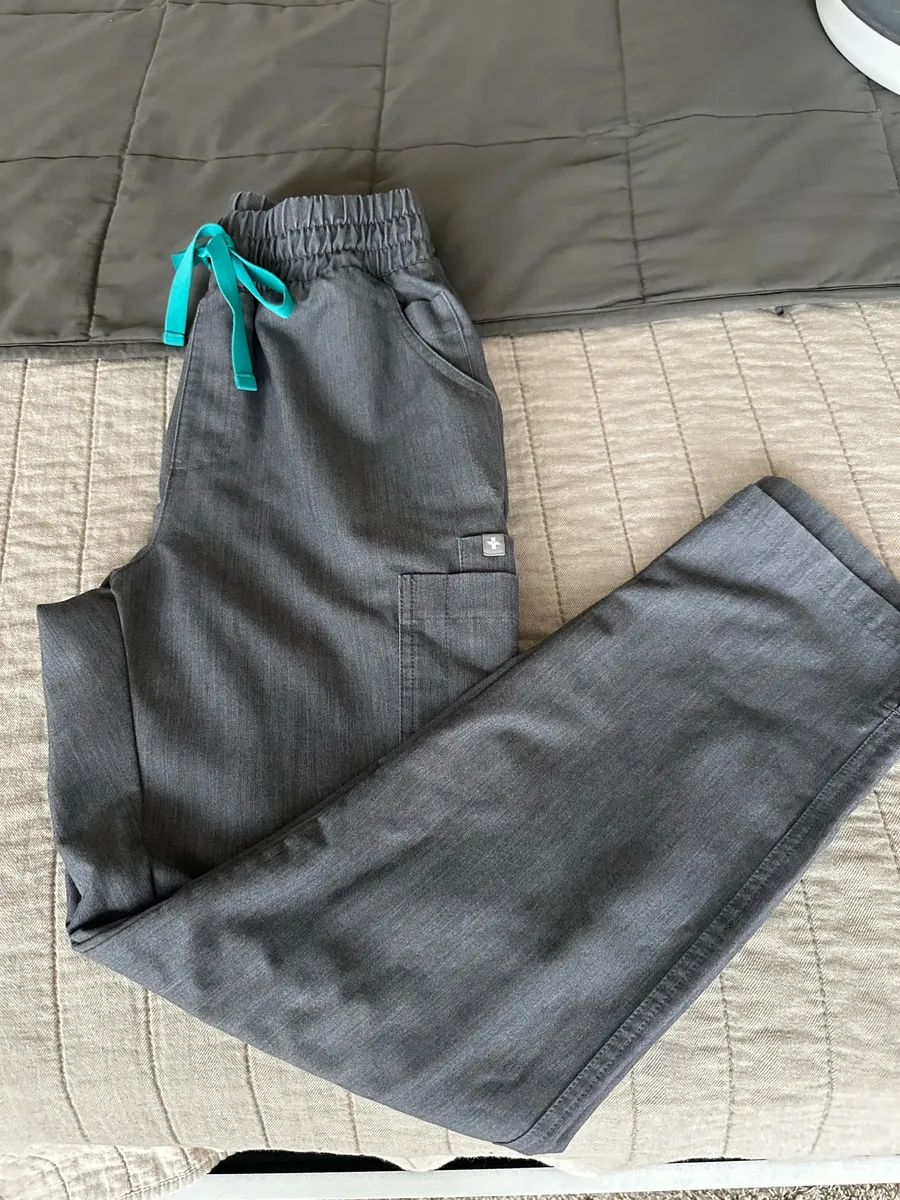FIGS Yola Skinny Scrub Pant XSP