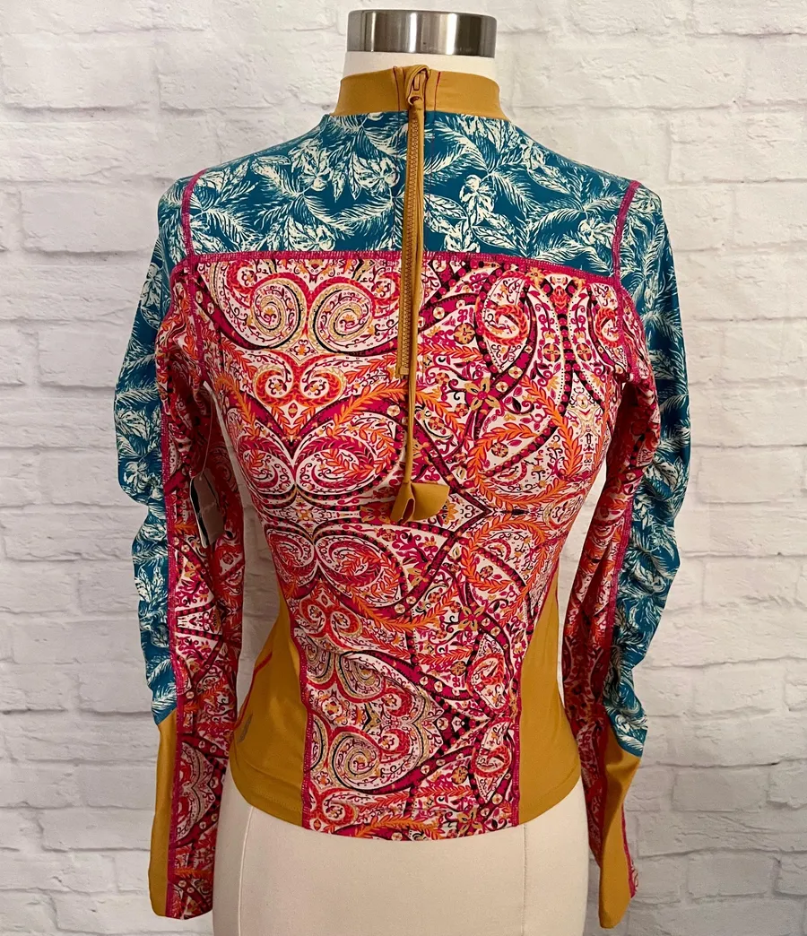 NWT Rash Guard