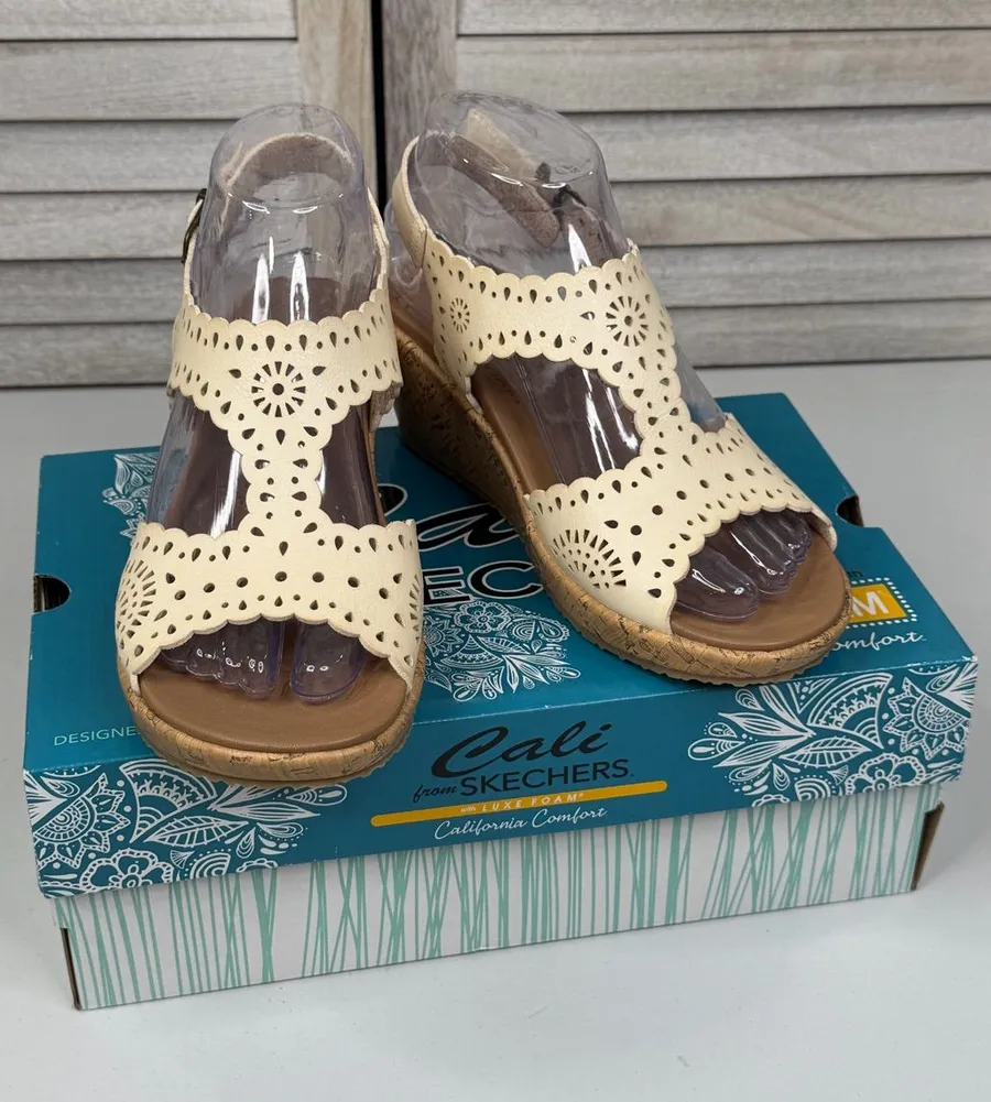 SKECHERS Beverlee "Easy to Adore" Laser Cut Wedge Sandals Off White-7