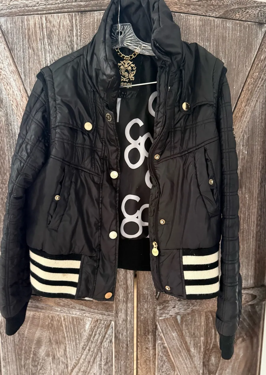 COOGI Black Puffer Jacket Gold Accent Removable Sleeves
