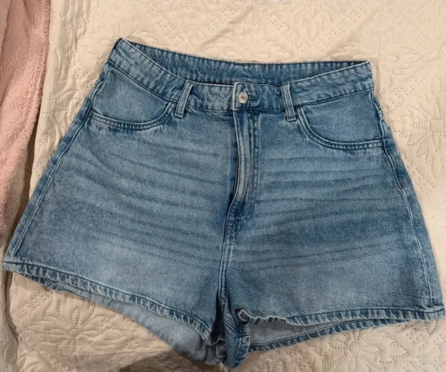 &Denim Curvy Fit High Waist Vintage Denim Shorts Size 10 Blue