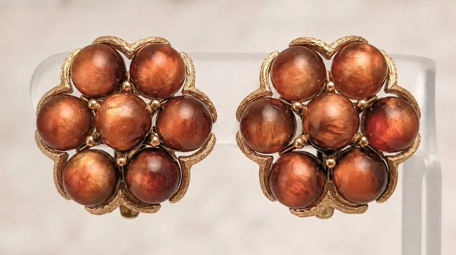 Vintage Clip On Earrings Stunning Dark Orangey Brown & Gold Tone Stylish Flower Orange