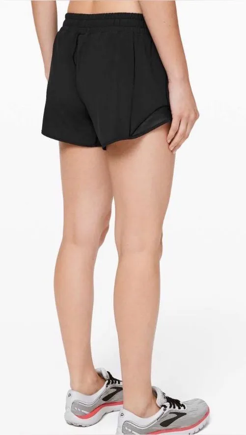 Lululemon Hotty Hot Short II *Long 4"