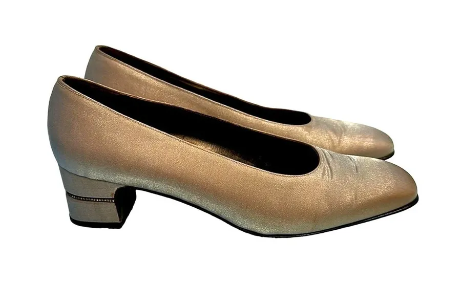 VTG Ferragamo Shoes Vintage Shiny Nude Granny Slip On Heels Size Women's 7