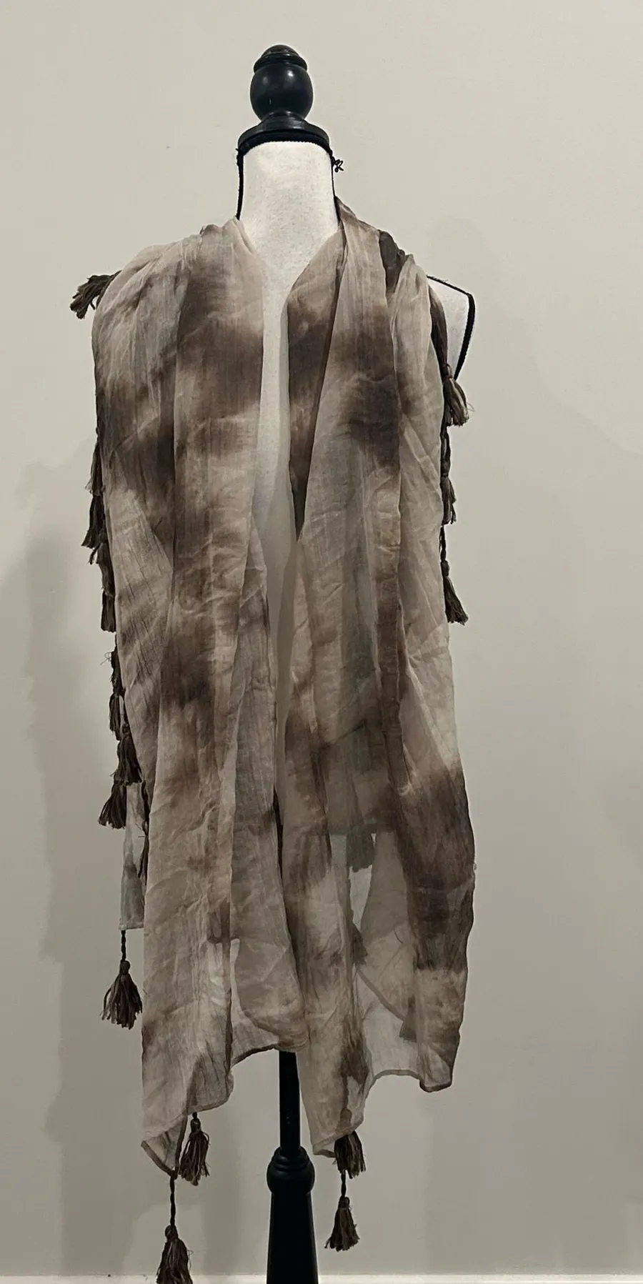 Tassel Scarf/Wrap Brown