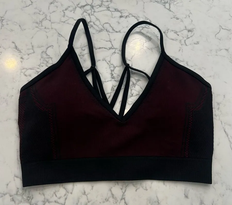 The Giving Movement Dark Burgundy & Black Sports Bra Size Medium Red