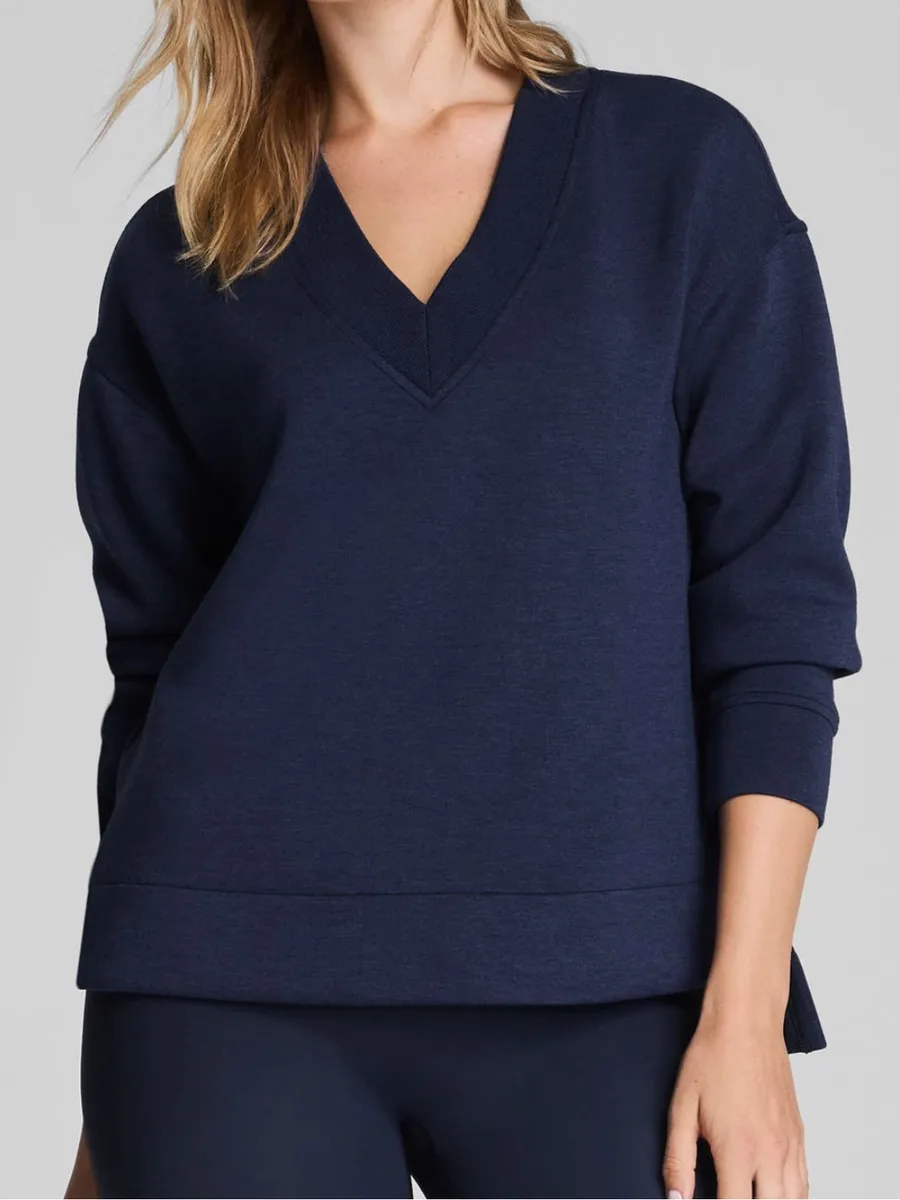 SPANX AirEssentials Brushed V-Neck Tunic
Sweatshirt