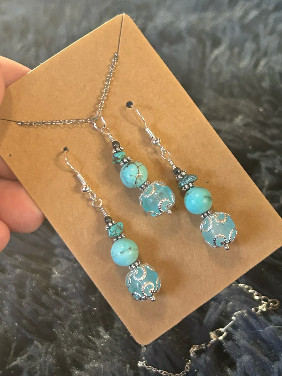 Handcrafted turquoise crackle glass necklace and earring set
