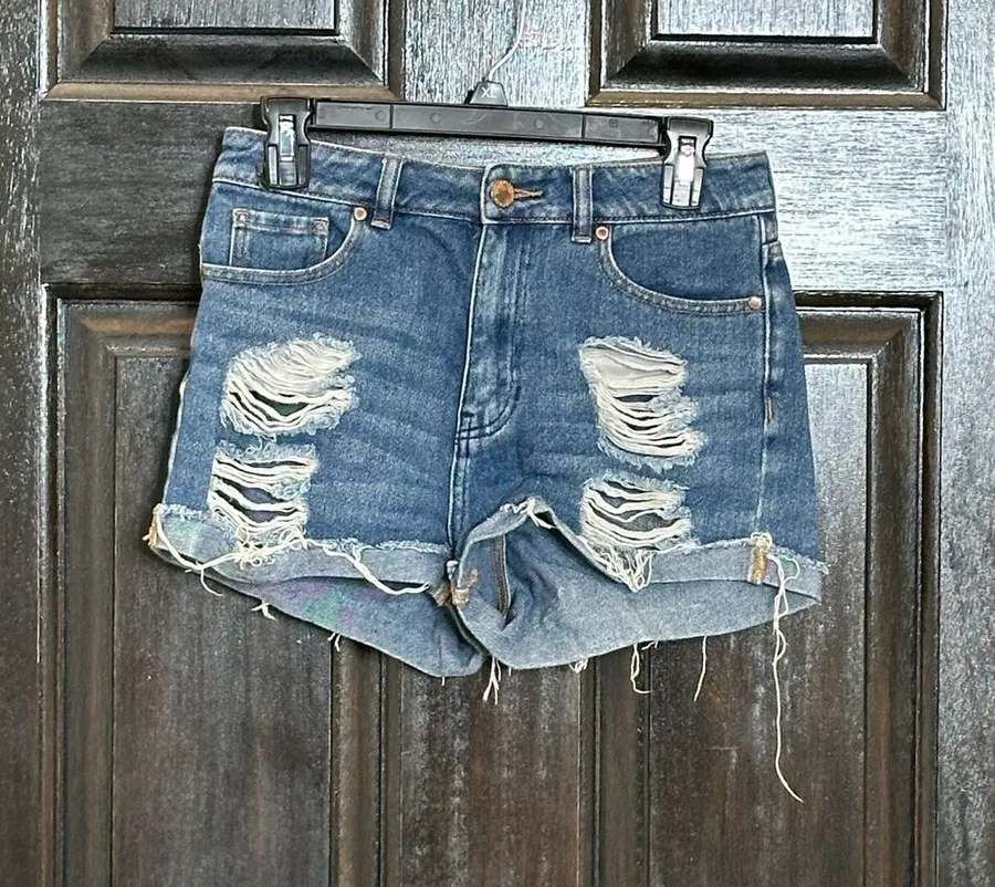 Bullhead Denim Shorts Size 26