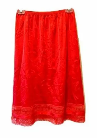 VTG Coquette Lace Retro Red Satin Half Slip Vanity Fair Size S M