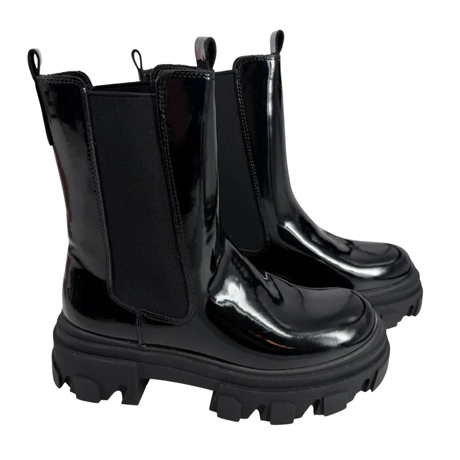 Dream Pairs Womens Black Patent Chunky Platform Chelsea Lug Sole Boots Size 5.5