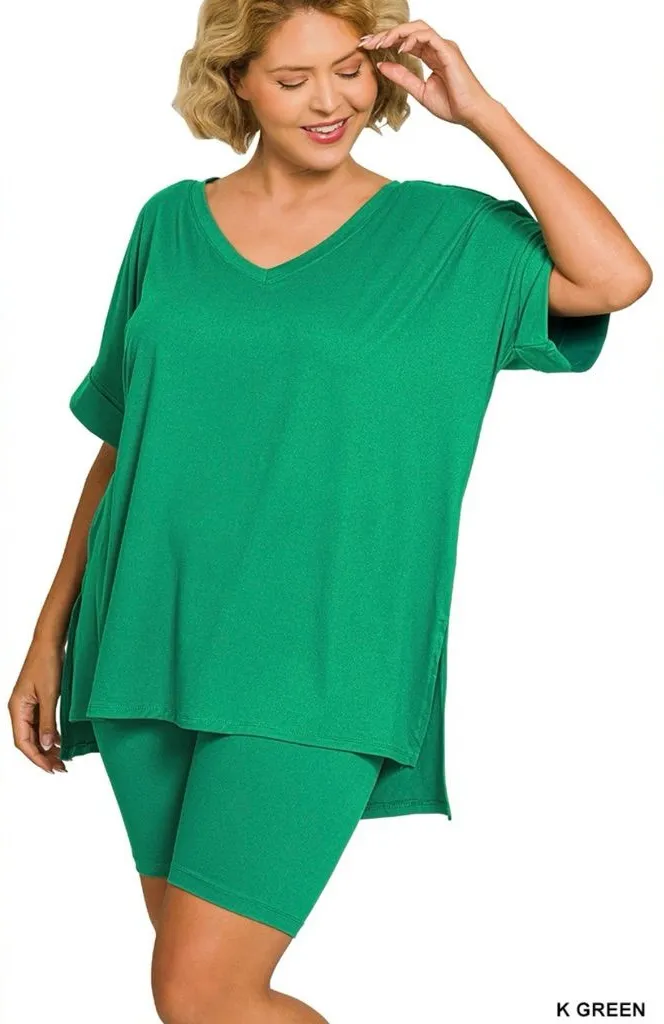 New!Plus Size 1X Zenana Outfitters brushed microfiber v-neck top & biker set