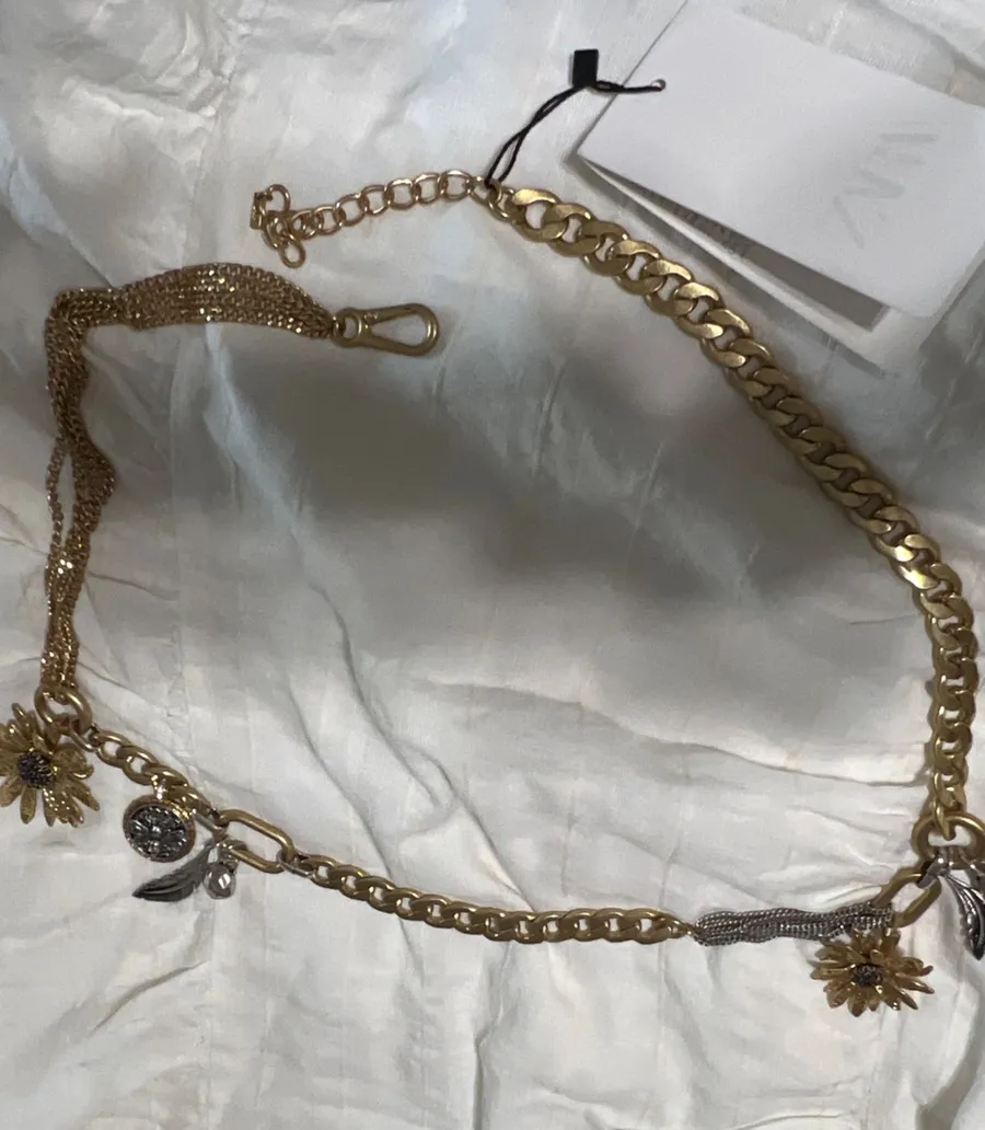 Zara Gold-Tone Mixed Charm Chain Belt with Floral Accents