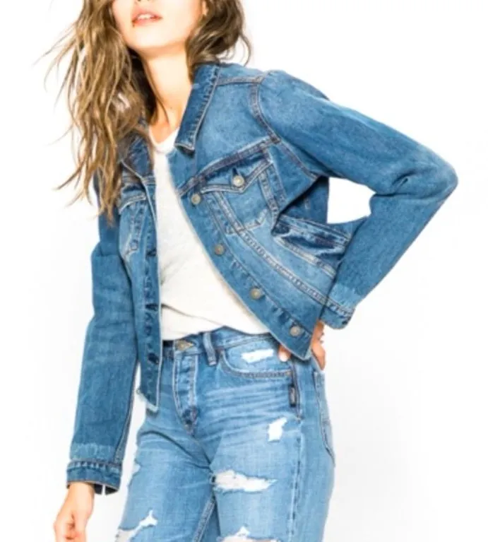 Silver Jean Company Women’s Shelby Cropped Denim Distressed Frayed Jacket S