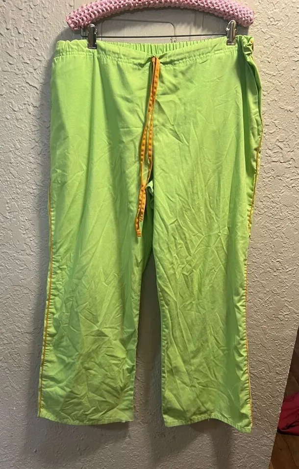 SB Scrubs Lucky Lime Green Scrub Pants Woman’s Size XL -FLAWED