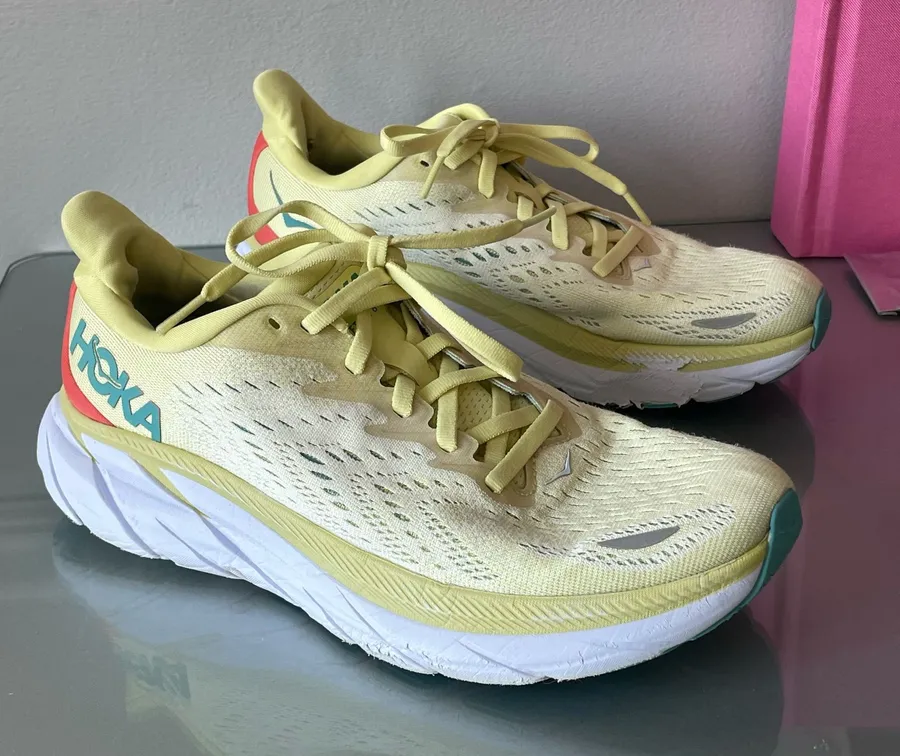 HOKA Clifton 8 Women’s Running Shoes – Yellow – Size US 7.5