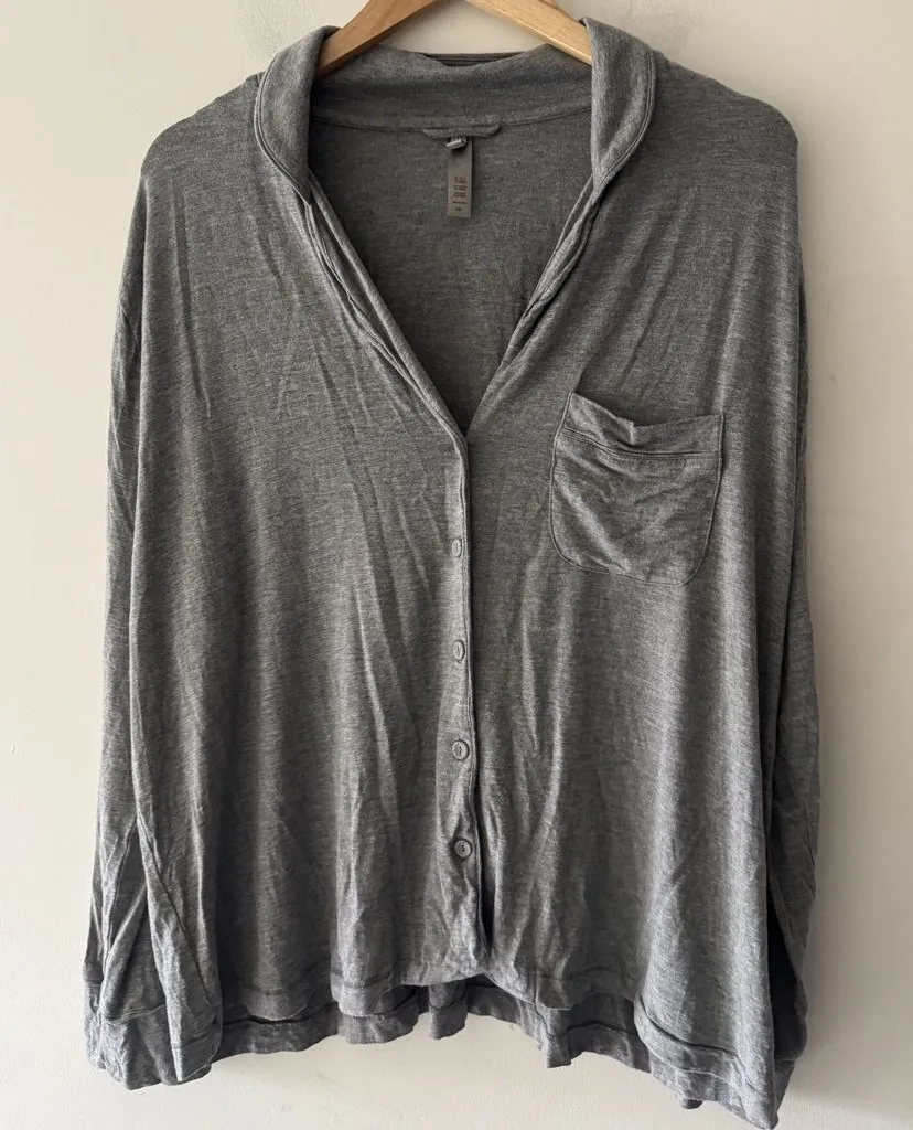SKIMS Fits Everybody Super Soft Cozy Button Down Long Sleeve Lounge Top
