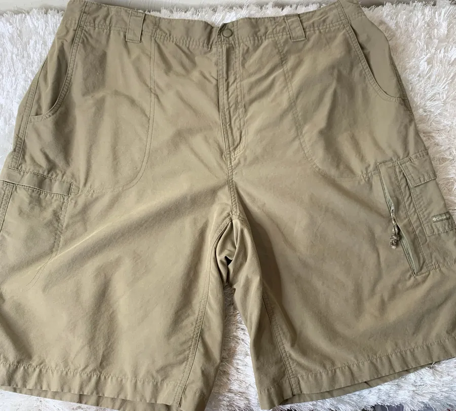 Columbia Sz 1X Hiking Shorts Gray