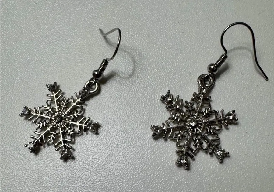 Snowflake Earrings Silver