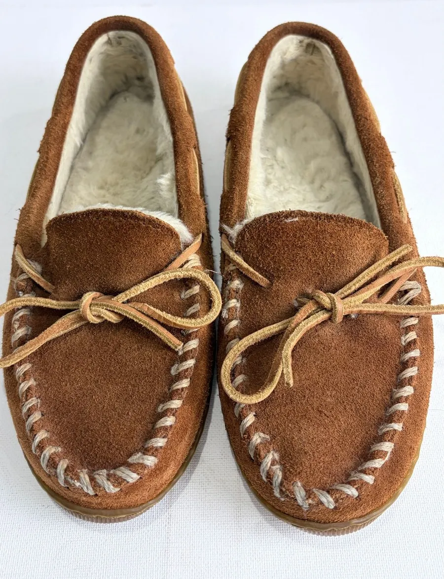 Minnetonka Brown Suede Shearling Lined Moccasins Leather Laces Women's 6