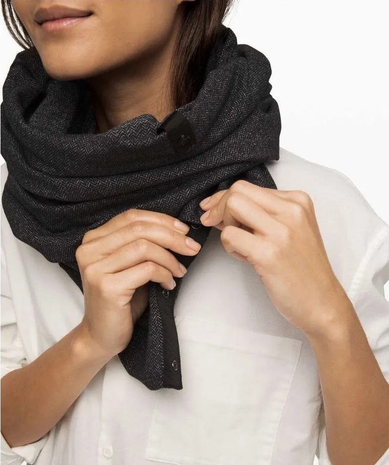 Lululemon Vinyasa Black Gray Herringbone Multi Wear Women’s Infinity Wrap Scarf