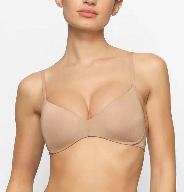 Wireless Form Push Up Plunge Bra