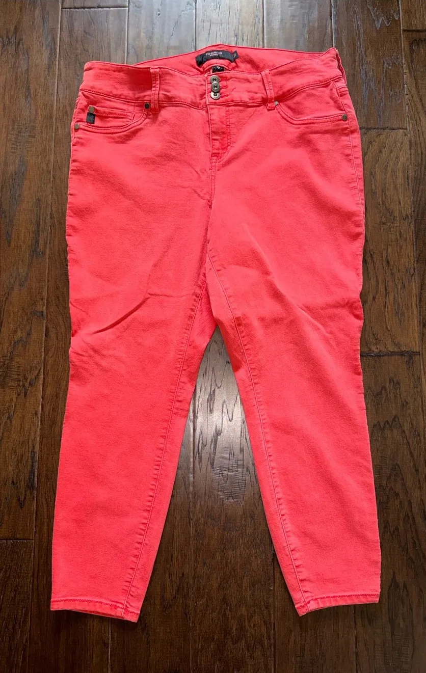 Torrid Women’s Bright Coral/Redish Skinny Jeans Size 20